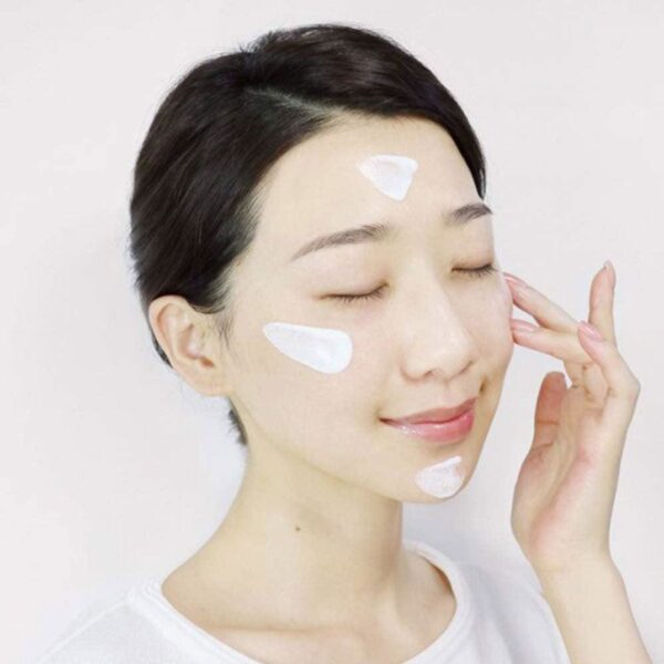 9wishes Sun Moisturizer SPF 50+ PA+++ 50ml - EmpressKorea
