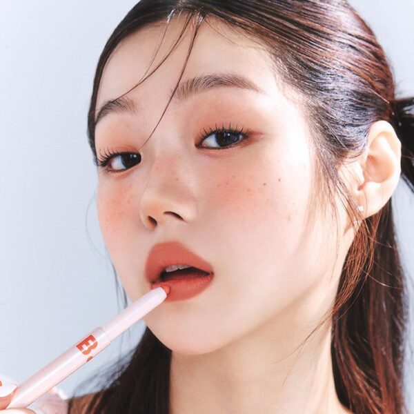 BANILA CO Smudging Lip Pencil 0.8g - EmpressKorea