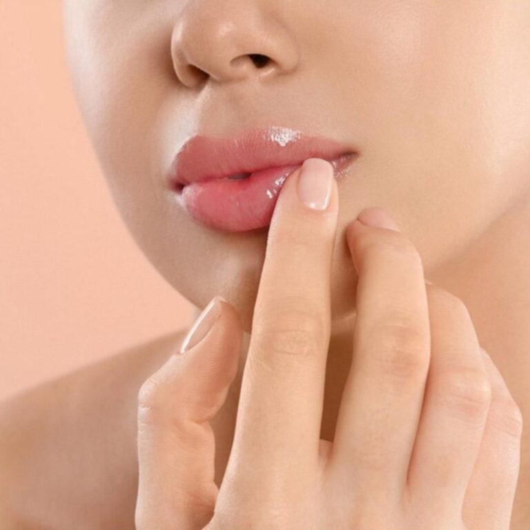 DERMA FACTORY Vegan Lip Essence 12ml * 2 pcs Lip Care Mask Nourishing Moisturizing - EmpressKorea