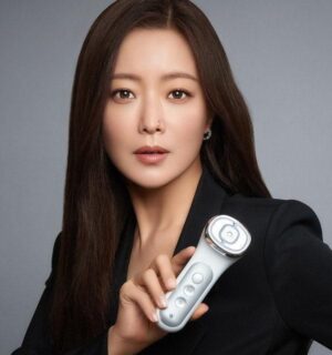 Medicube AGE-R Ussera Deep Shot - EmpressKorea