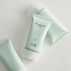 HANYUL Pure Artemisia Watery Calming Sun Cream SPF50+/PA++++ 50ml - EmpressKorea