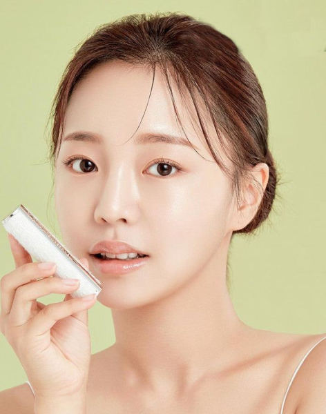 Y.N.M Honey Lip Balm 3g - EmpressKorea