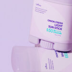 Isntree Onion Fresh Light Sun Stick 22g - Image 5