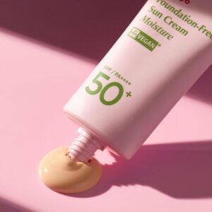 ma:nyo Factory Foundation-Free Sun Cream Moisture 50ml SPF50+ PA++++ - EmpressKorea