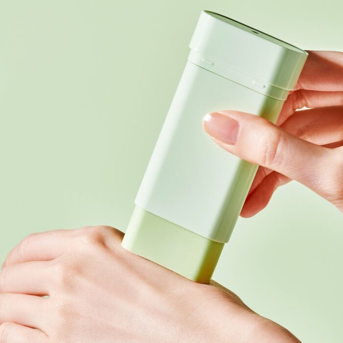 TOCOBO Cica Cooling Sun Stick 18g - Image 6