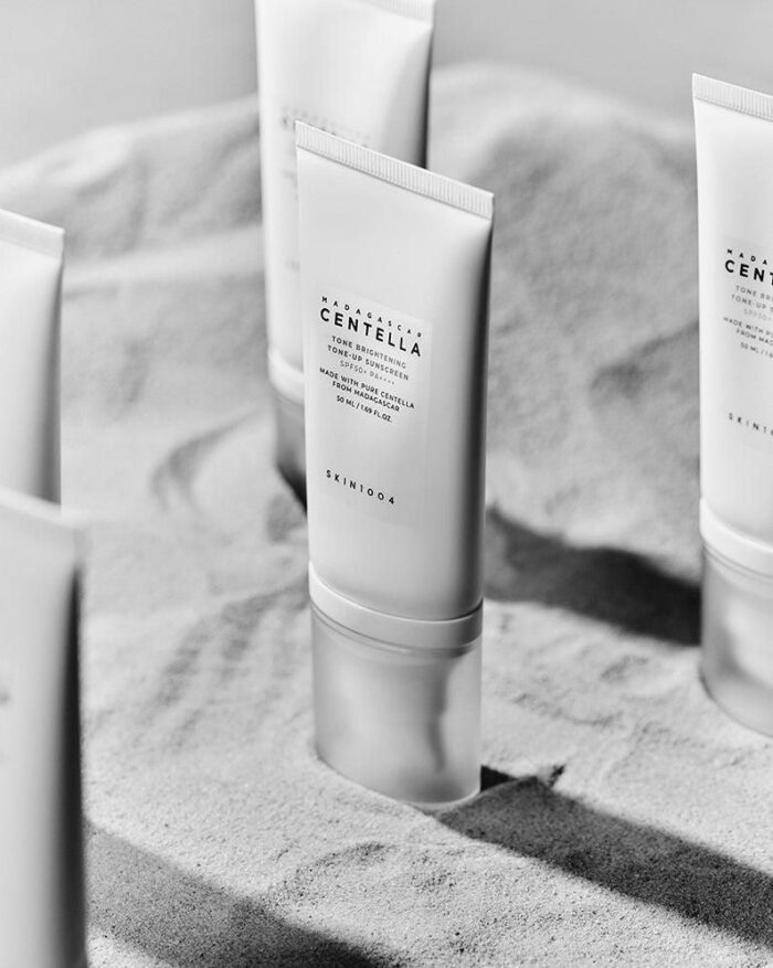 SKIN1004 Madagascar Centella Tone Brightening Tone-Up Sunscreen SPF 50+ PA++++ 50ml - Image 2